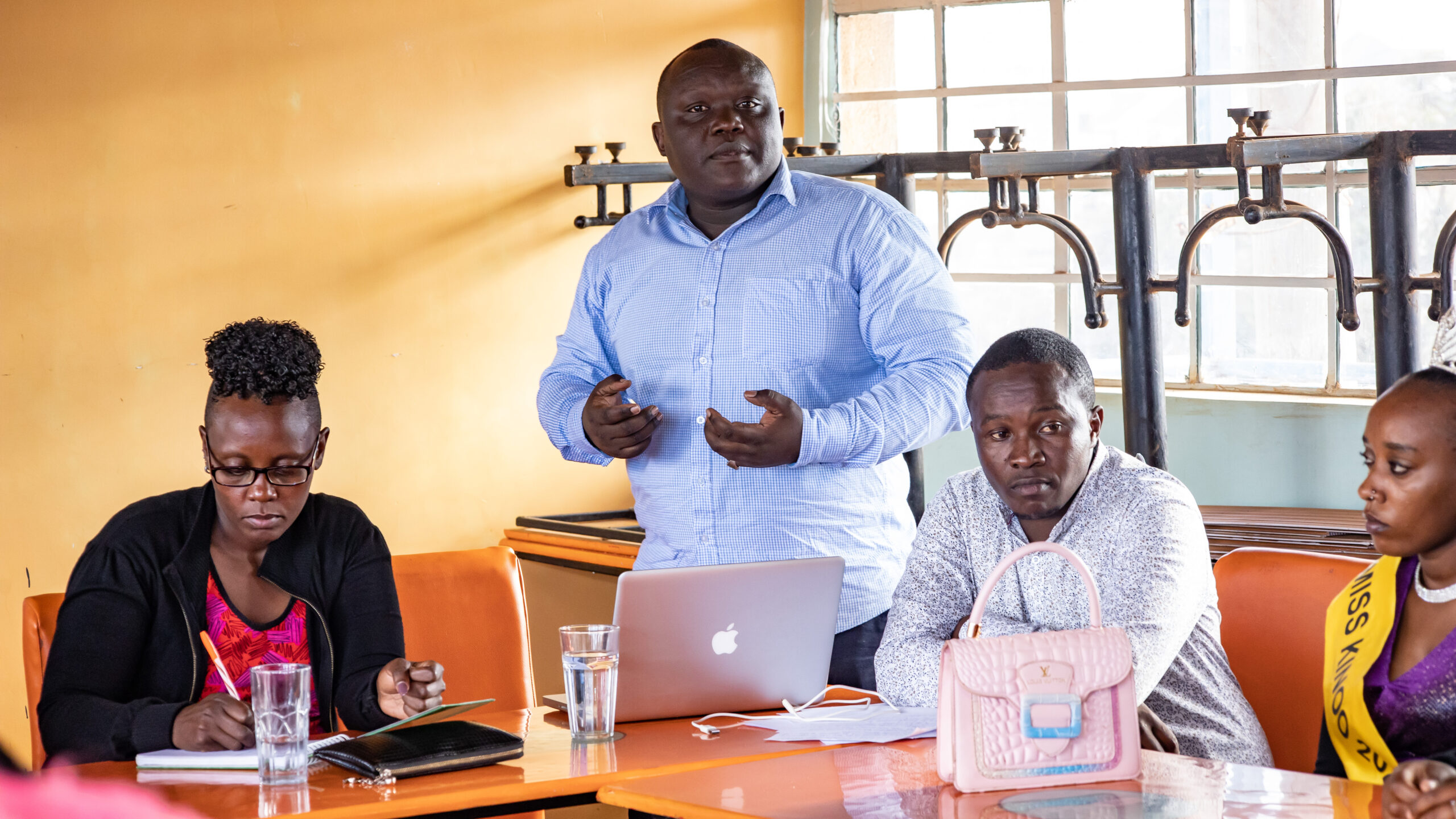 44034796-0AEA-426C-9316-94D7340690AB